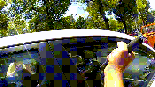 3.gif